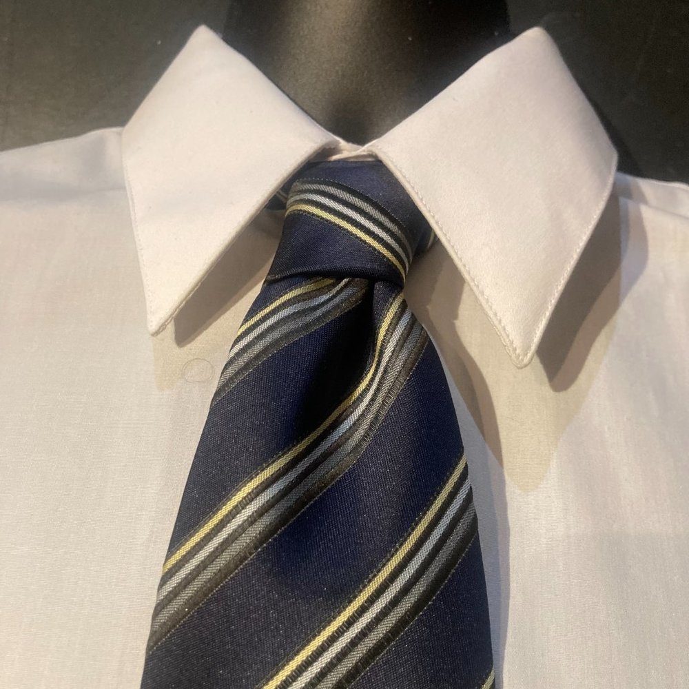 Hugo Boss Mens Silk Necktie Blue Black Multicolor Striped Tie Italy